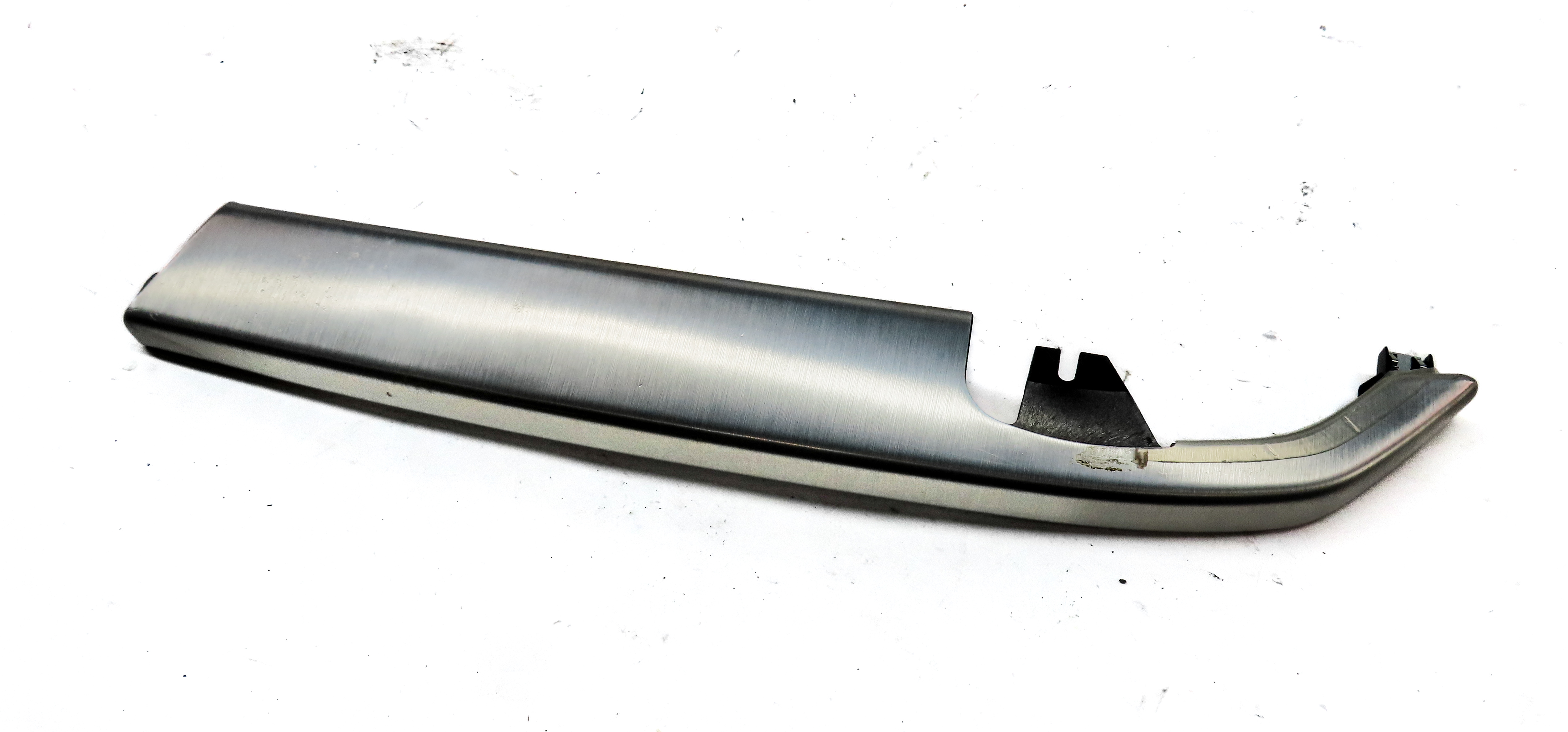 2016 LAND DISCOVERY SPORT (L550) FRONT LEFT DRIVER DASH TRIM (SILVER) — exact item pictured